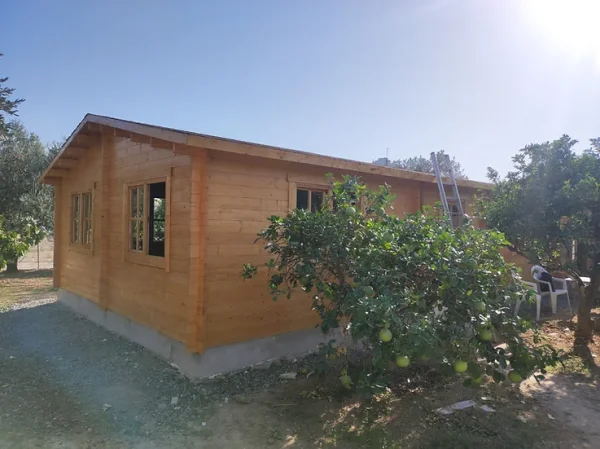 How to Plop Hair for Bouncy, Beautiful Curls